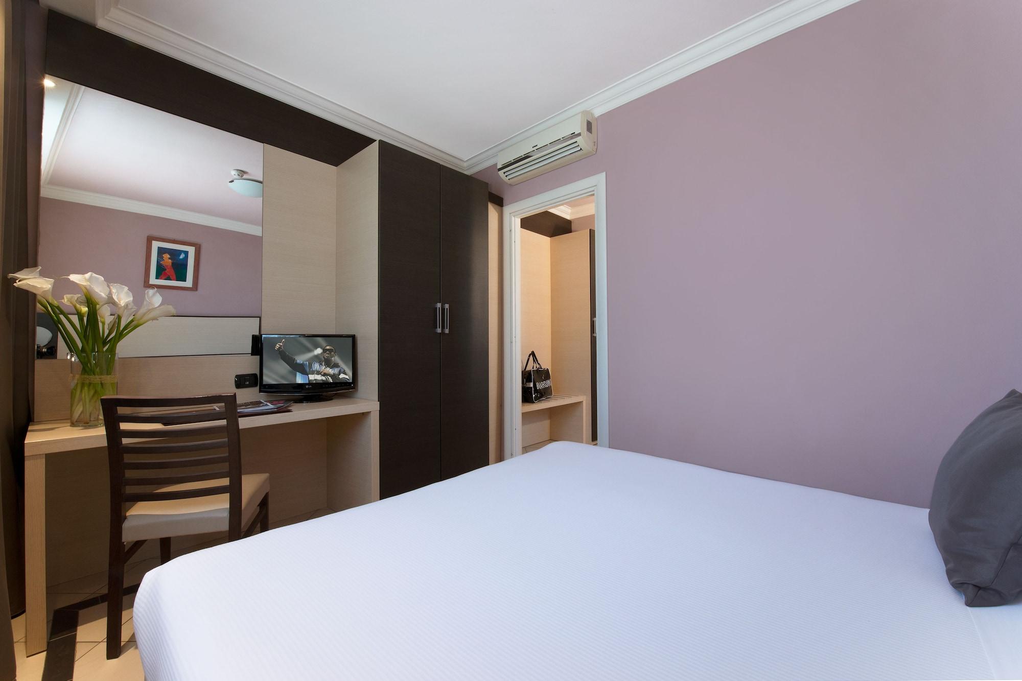 Cdh Hotel Специя Екстериор снимка