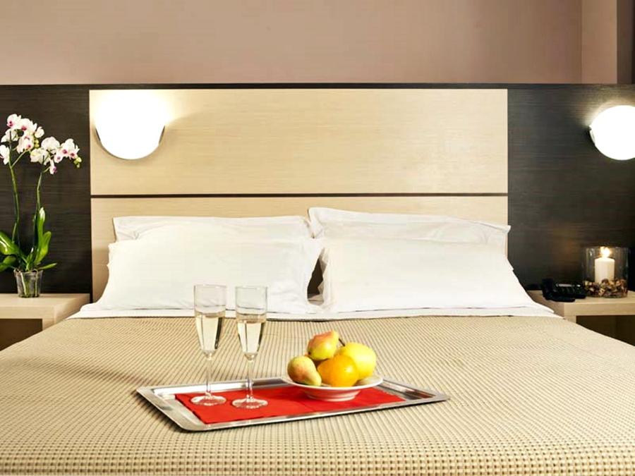 Cdh Hotel Специя Екстериор снимка