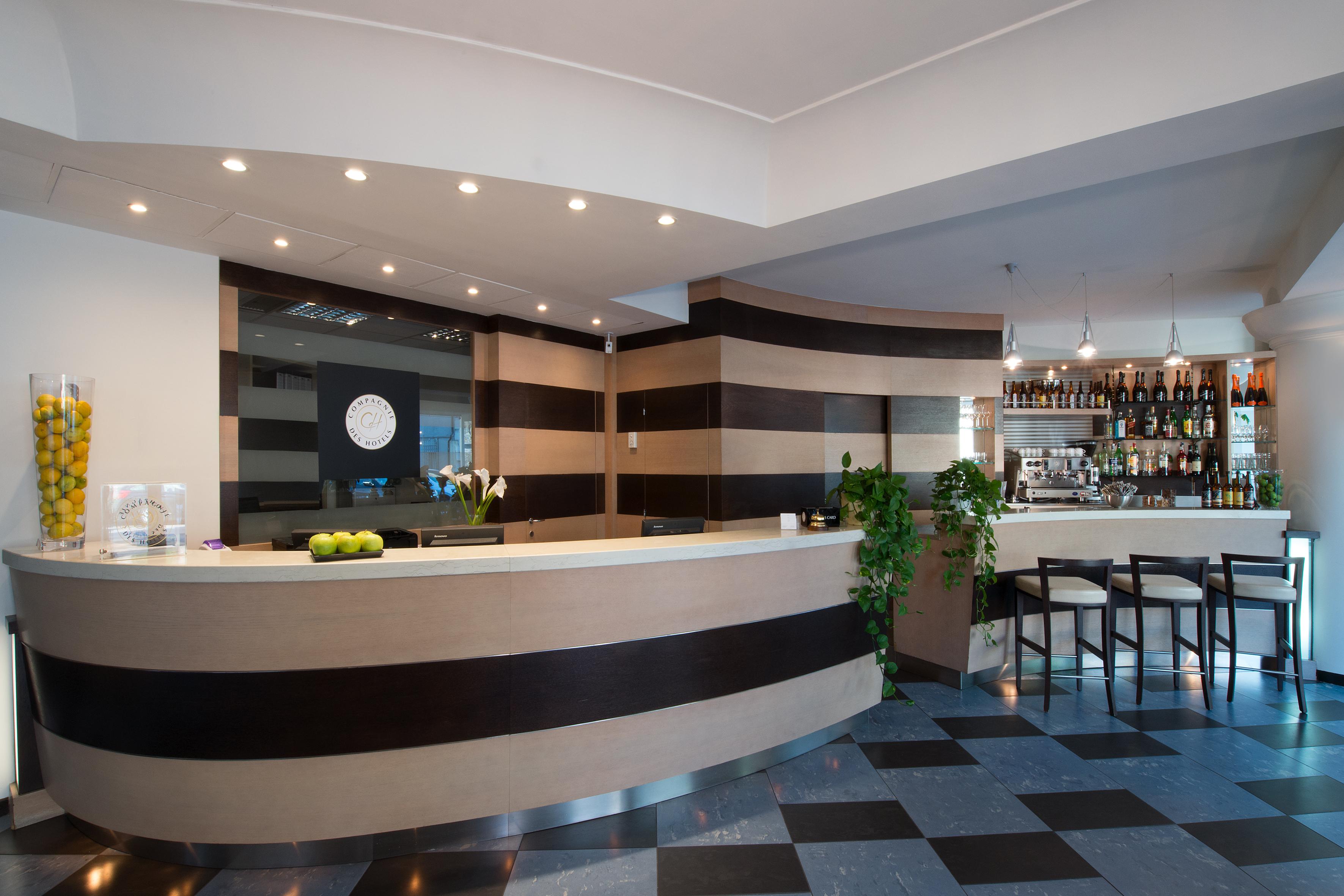 Cdh Hotel Специя Интериор снимка
