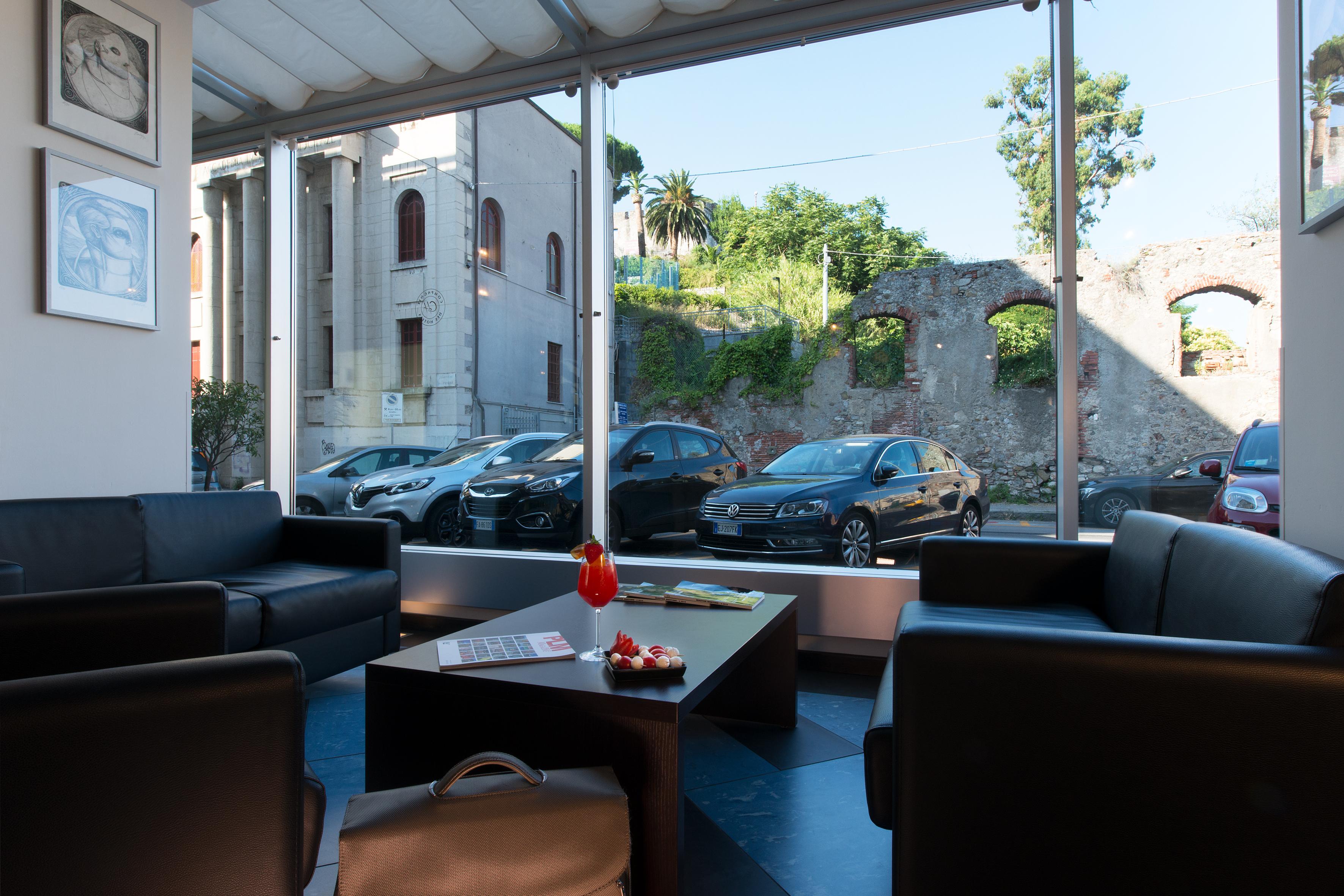 Cdh Hotel Специя Екстериор снимка