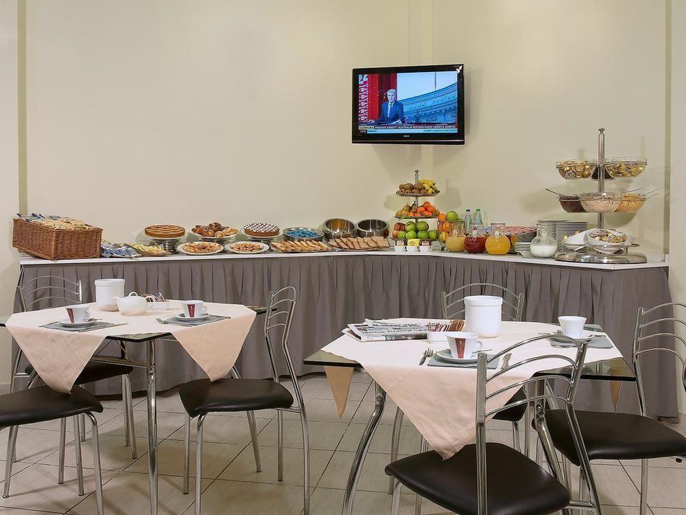 Cdh Hotel Специя Екстериор снимка